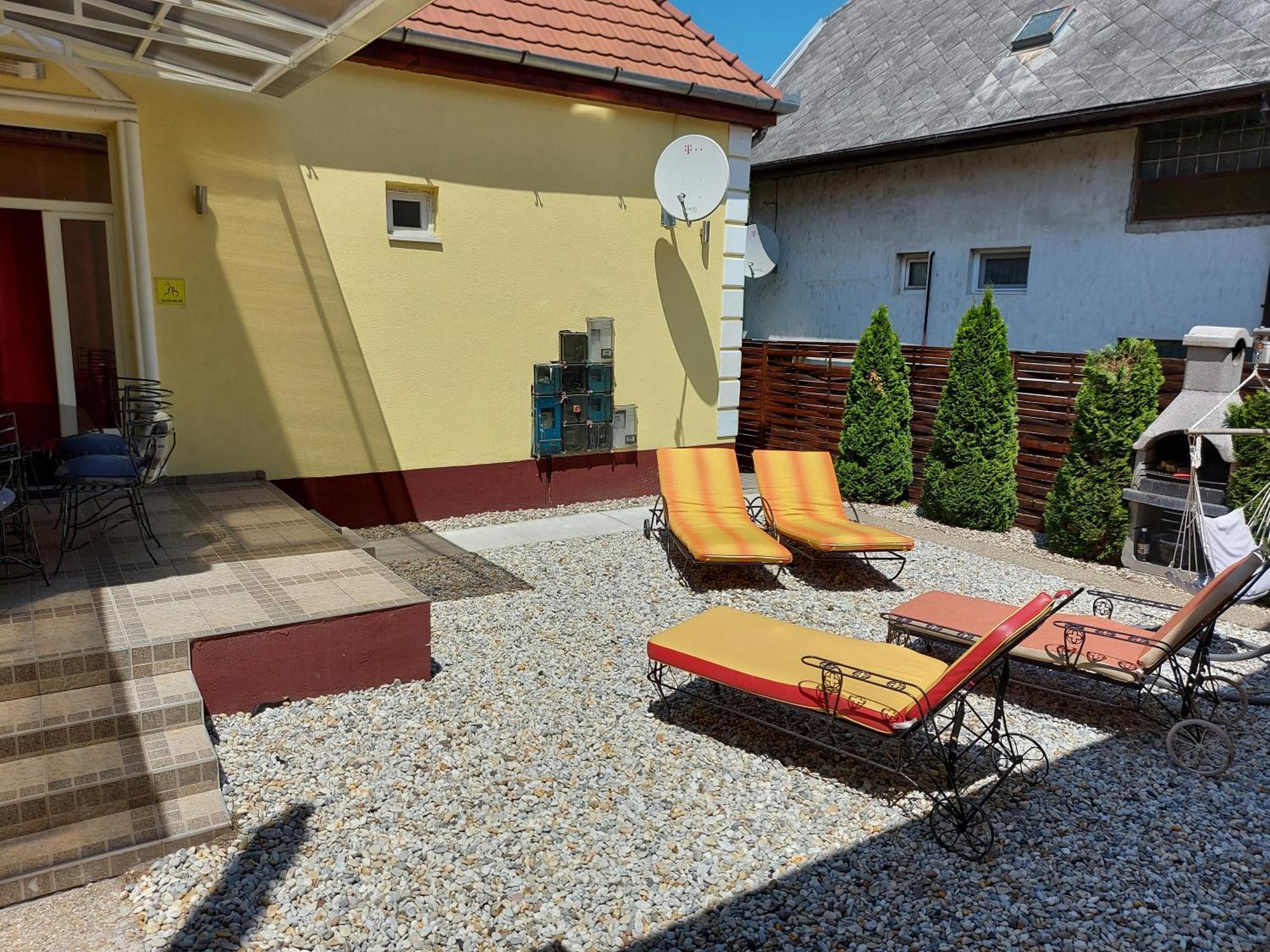 Corner Apartman 5 Siófok Extérieur photo